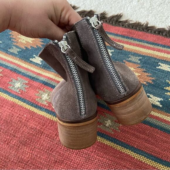 Steve Madden Legally Taupe Brown Suede Slouch Ankle Boots Size 9 - Picture 6 of 6